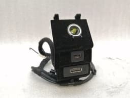 MERCEDES-BENZ Mercedes SL R231 USB Adapter A2318202915 Control Unit — thumbnail 7