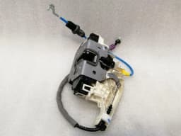 MERCEDES-BENZ Mercedes CLS W218 FLH door lock A2047202735 door lock front left Kessy — thumbnail 6