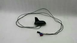 MERCEDES-BENZ Mercedes CLS W218 W204 Radio Antenna A2048206575 Roof Shark Antenna — thumbnail 1