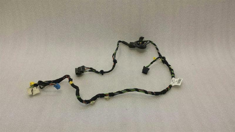 MERCEDES-BENZ Mercedes S-Class W221 Front Right Door Wiring A2214404313 Door Wiring Harness Front Re