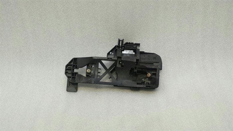MERCEDES-BENZ Mercedes S-Class W221 FRH Handle Carrier A2217601234 Door Handle Carrier Front RE