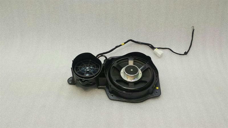 Mercedes S-Class W221 Front Left Speaker A2218205802 Speaker Front Left L7