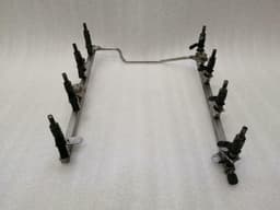MERCEDES-BENZ Mercedes S-Class W221 Fuel Rail A2730700995 Fuel Injection Moulding Pipe Distributor OM273 — thumbnail 1