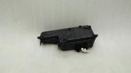 MERCEDES-BENZ Mercedes S-Class W221 Vacuum Reservior A0008002219 Vacuum Reservoir — thumbnail 1