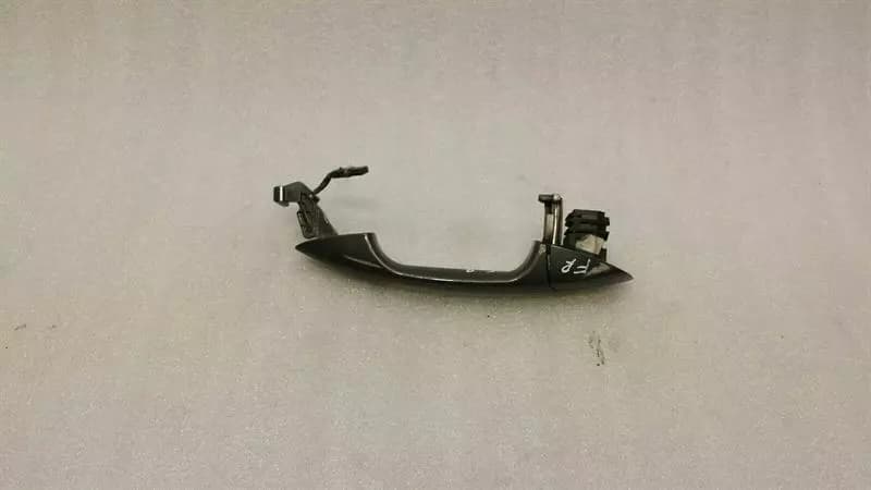 Mercedes S-Class W221 Front Right Door Handle A2217600670 Door Handle Front Keyless