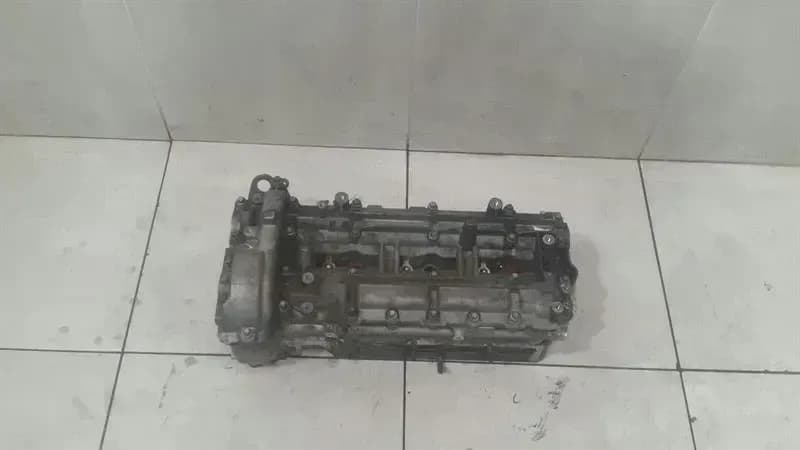 Mercedes CLS W219 Left Cylinder Head A6420100521 CYLINDER HEAD Left OM642 CDI