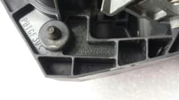VW Volkswagen Passat RLH door handle 3C0837885G door handle rear left — thumbnail 6