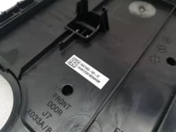 TESLA Tesla Model 3 Standard Range Left Comfort Module 1567455-02-D Control Unit Left — thumbnail 2