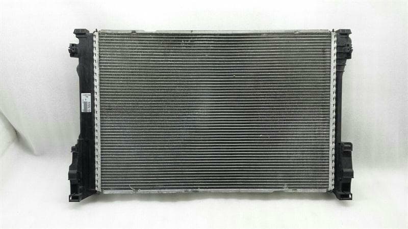 MERCEDES-BENZ Mercedes E Class W204 W212 250CGI Water Radiator A0095002703 Water Cooler Radiator