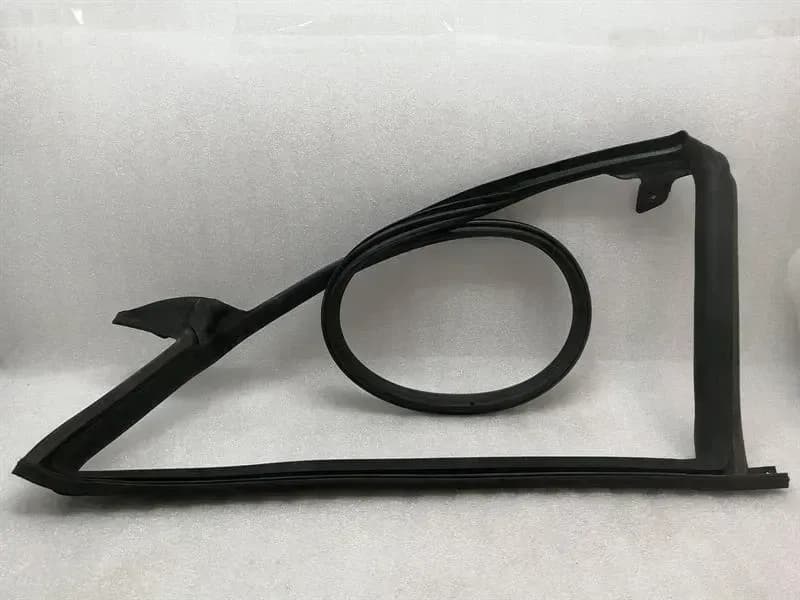 Tesla Model 3 Rear Left Door Seal 1090511-00-N Rear Left Door Seals