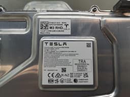 TESLA Tesla Model 3 Car Media Control Unit 1681271-05-D ECU Autopilot EU — thumbnail 6