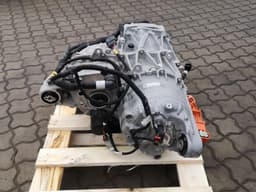 TESLA 2022 LIFT TESLA MODEL 3 ENGINE 1587780-00-A REAR MOTOR ELECTRIC — thumbnail 3