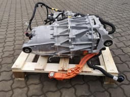 TESLA 2022 LIFT TESLA MODEL 3 ENGINE 1587780-00-A REAR MOTOR ELECTRIC — thumbnail 4