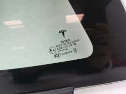 TESLA Tesla Model 3 RRH Quarter Glass 1514979-01-C Door Panel 1/4 Rear Right — thumbnail 6