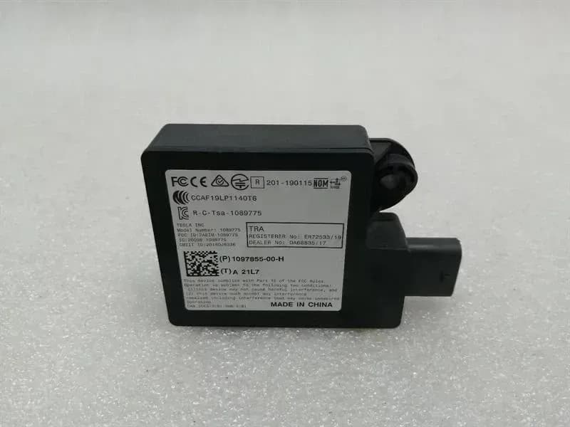 Tesla Model 3 Rear Bumper Comfort Control Unit 1097855-00-H ECU