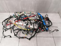 TESLA TESLA MODEL 3 STANDARD RANGE MAIN BODY WIRING R+L RIGHT HAND DRIVE RHD — thumbnail 1