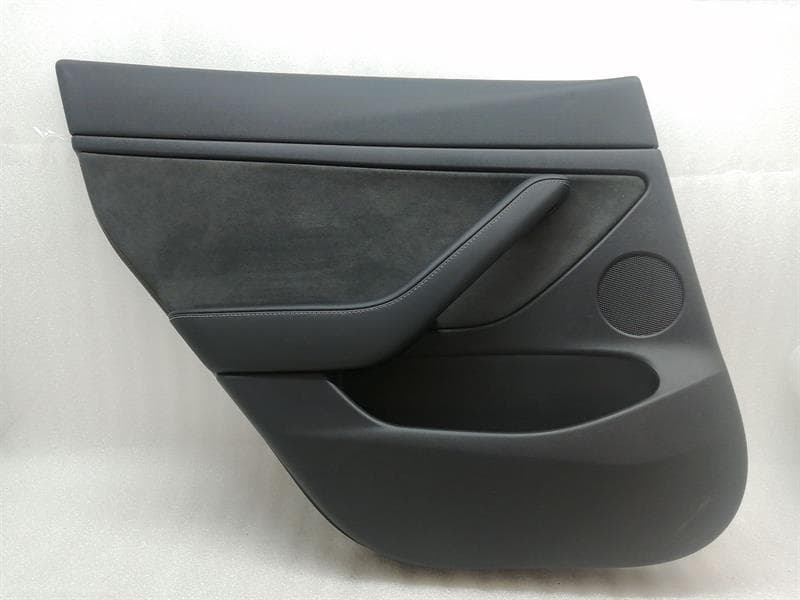 TESLA 20-23 Tesla Model 3 Door Card Rear Left 1588128-02-B Rear Door Panel