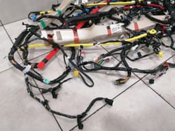 TESLA TESLA MODEL 3 STANDARD RANGE MAIN BODY WIRING R+L RIGHT HAND DRIVE RHD — thumbnail 4