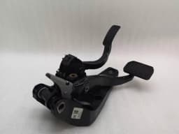 TESLA TESLA MODEL 3 Pedal assembly 1044692-00-D Gaspedal — thumbnail 1