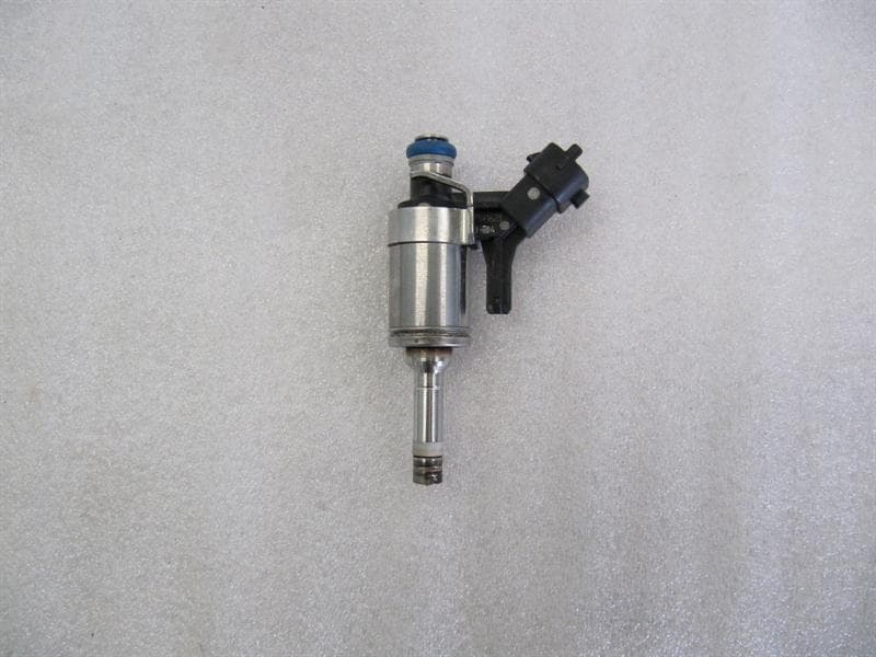 BMW BMW 1 Series F20 Injector 0261500073 Fuel Injector 1.8 1.6