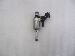 BMW BMW 1 Series F20 Injector 0261500073 Fuel Injector 1.8 1.6 — thumbnail 5