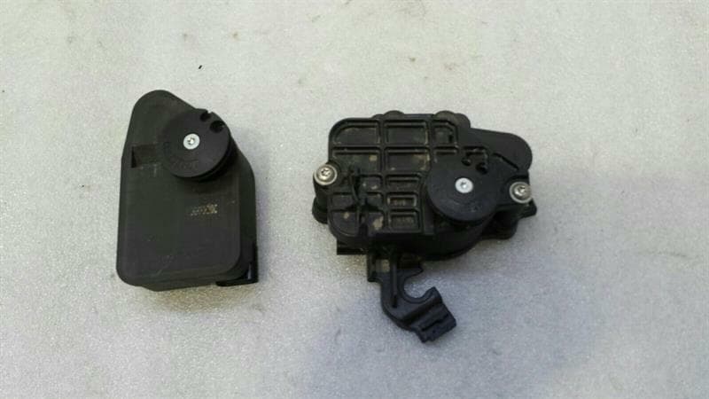 BMW BMW S1000RR exhaust servo motor 7718135 actuator exhaust flap actuator