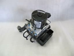 BMW BMW 1 Series F20 A.B.S Pump 6793936 ABS Pump Hydraulic Block — thumbnail 1