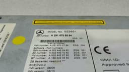 MERCEDES-BENZ Mercedes R Class W251 Navigation Monitor A2518705094 Sat Display FAULTY — thumbnail 3