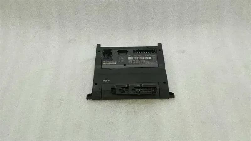 Mercedes S-Class W221 Right Seat Module A2218702286 Seat ECU Right.