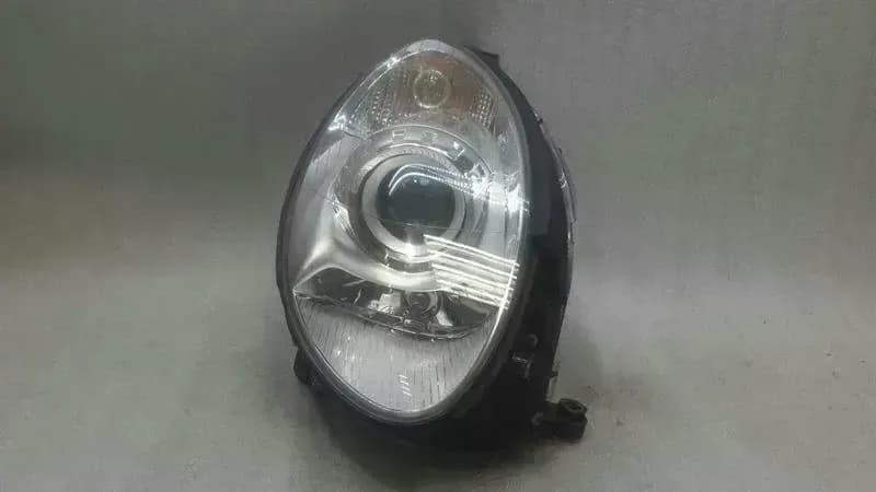 MERCEDES-BENZ Mercedes AHL DYNAMIC RHD W251 Right Headlight A2518202661 Headlight Right UK