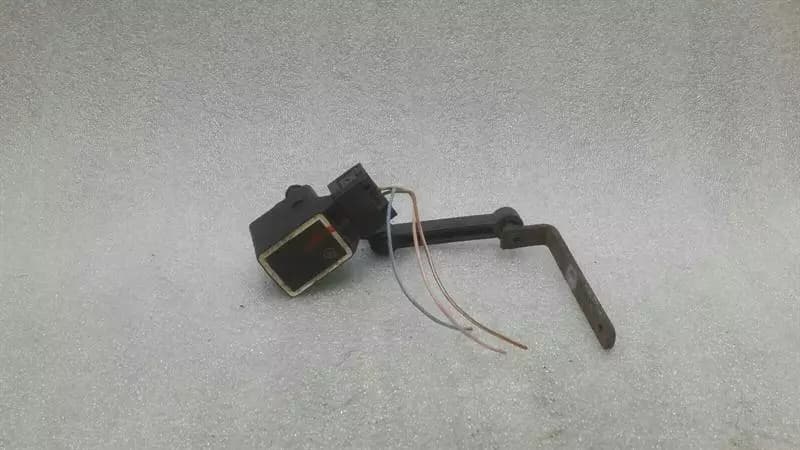 MERCEDES-BENZ Mercedes R Class W251 Light Level Sensor A0105427717 Level Sensor