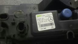 MERCEDES-BENZ Mercedes R Class W251 right fog lamp A2218201856 fog lights right DRL — thumbnail 8