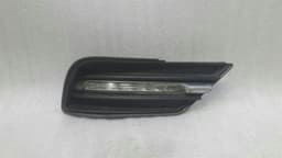 MERCEDES-BENZ Mercedes R Class W251 right fog lamp A2218201856 fog lights right DRL — thumbnail 1