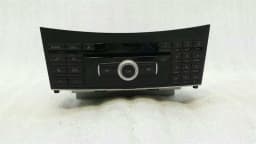 MERCEDES-BENZ Mercedes E Class W207 CD player A2129064400 audio system controller head unit — thumbnail 7