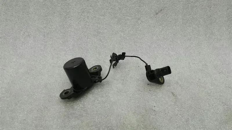 MERCEDES-BENZ Mercedes E Class W207 Oil Level Sensor A0011531132 Oil Level Sensor OM642