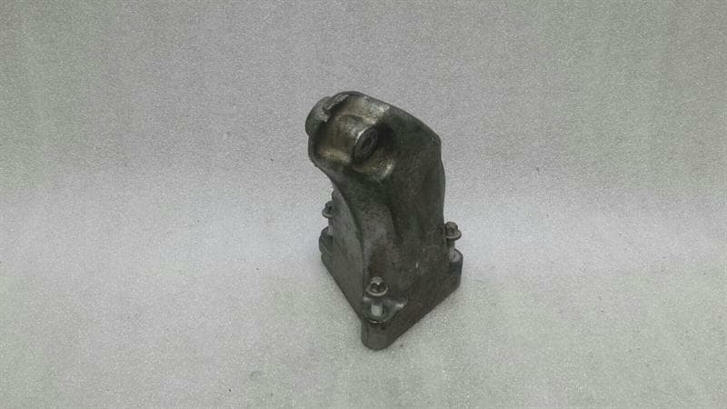 MERCEDES-BENZ Mercedes E Class W207 Engine Mount A6422230604 Engine Mount OM642