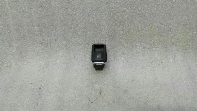 Mercedes E Class W207 Window Switch A2048707358 Window Regulator Switch