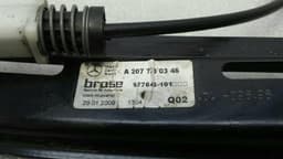 MERCEDES-BENZ Mercedes E Class W207 Left Front Door Winder A2077200346 Window Regulator Front Li — thumbnail 3