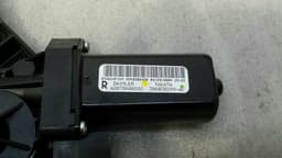 MERCEDES-BENZ Mercedes E Class W207 Right Seatbelt Feeder A2078600282 Seat Belt Retainer Front Right — thumbnail 3