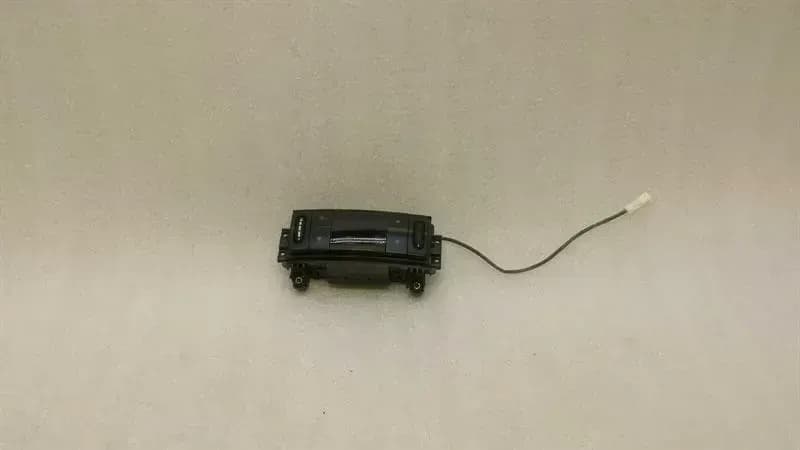Mercedes E Class W211 Car Climate Control A2118300285 Rear Climate Control Panel