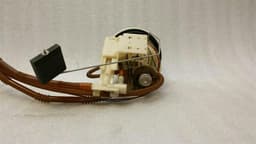 MERCEDES-BENZ Mercedes E Class W211 E500 Fuel Pump Electric A2114701441 Fuel Pump — thumbnail 3