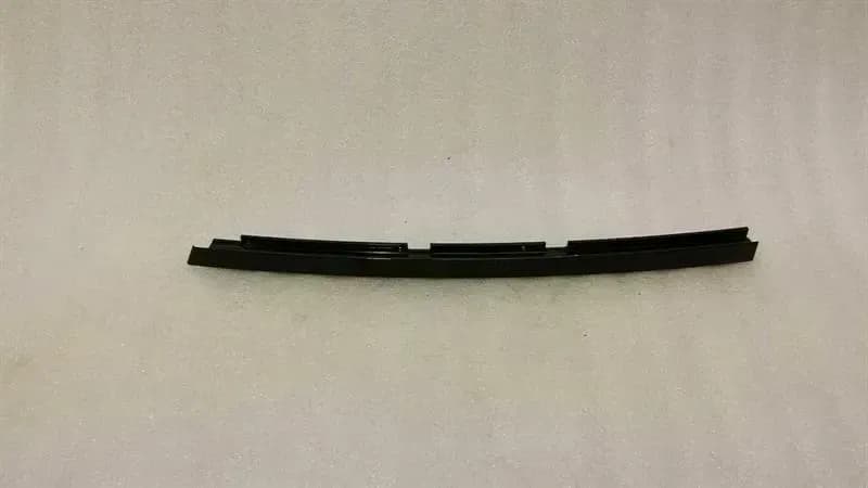 MERCEDES-BENZ Mercedes E Class W212 Left Body Moulding A2127300119 Bar Left