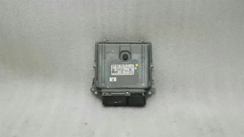 MERCEDES-BENZ Mercedes ML W164 Engine ECU A6421505377 Engine Control Unit OM642