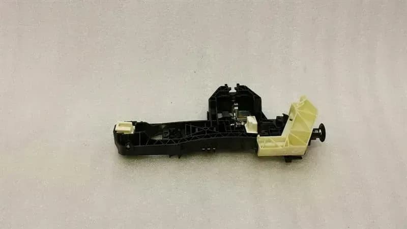 MERCEDES-BENZ Mercedes E Class W212 Rear Left Handle Carrier A2127601034 Door Handle Carrier