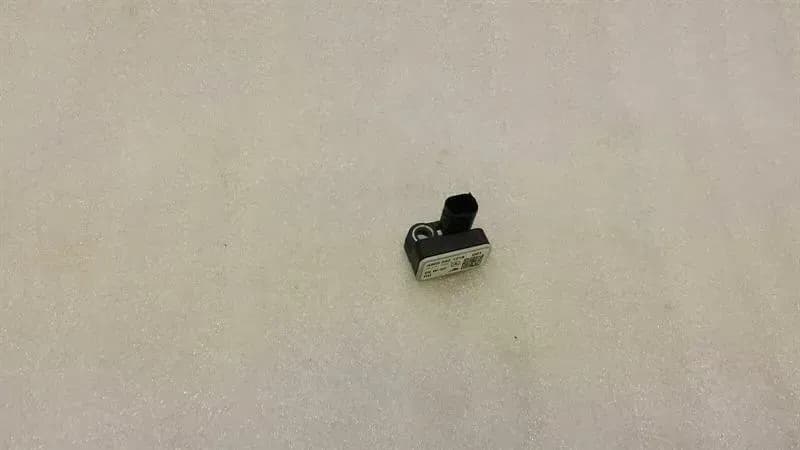 Mercedes E Class W212 Crash Sensor A0055421218 Impact Sensor SRS W164