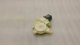 MERCEDES-BENZ Mercedes E Class W212 Door Window Motor A2048200642 Window Regulator Motor Rear RE — thumbnail 3