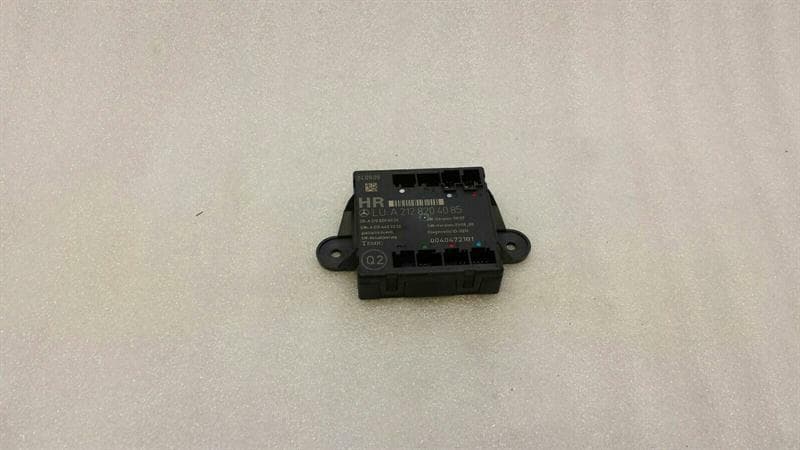 MERCEDES-BENZ Mercedes E Class W212 Right Rear Door Module A2128204085 Door Control Unit Rear