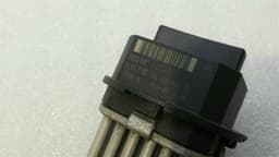 MERCEDES-BENZ Mercedes E Class W212 Heater Resistor A2048707710 Blower Regulator Regulator — thumbnail 4