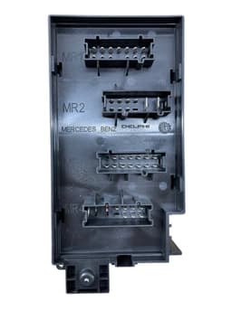 MERCEDES-BENZ 1645400672 1645402972 Fuse box MERCEDES-BENZ ML-CLASS (W164) (2005-2011) — thumbnail 2