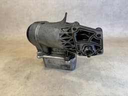 MERCEDES-BENZ Mercedes ML G S class W463 W220 4.0 CDI GENUINE Oil Filler Housing Cooler — thumbnail 5